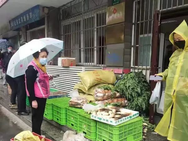 唠唠今天石家庄疫情那点事儿,菜市场、核酸、还有逐渐热闹的街道 唠唠今天石家庄疫情那点事儿,菜市场、核酸、还有逐渐热闹的街道